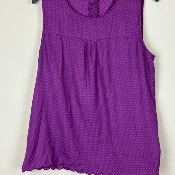 Skies are Blue Sleeveless Purple Polk a Dot Scalloped Hem Blouse; Size XL - Picture 2 of 9